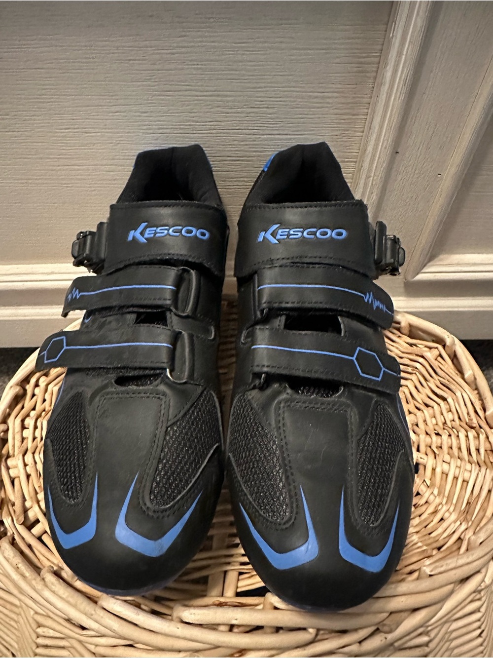 Kescoo Black and Blue Cycling Shoes